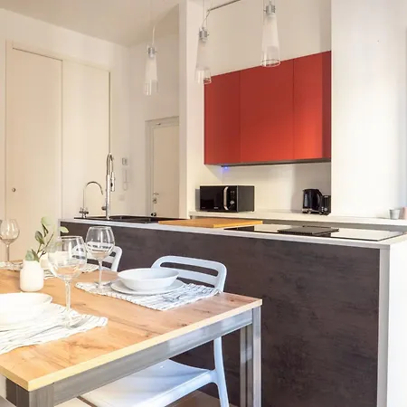 The Best Rent - Beautiful Two-Bedroom Apartment Close To Cinque Giornate Square Milan Exterior photo